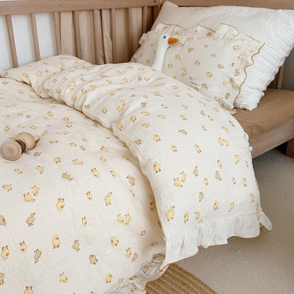 AOJIM Cute Toddler Kids Duvet Cover, 1-Piece Muslin Cotton Ruffled Bedding Duvet Cover with Little Yellow Duck, Soft Breathable 2-Layer Gauze Baby Kids Comforter Cover for Girls Boys (47X59'')